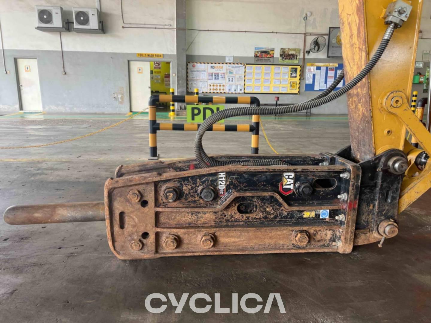 Eskavatorë me Zinxhirë  320-05GX SYW10795 - 11