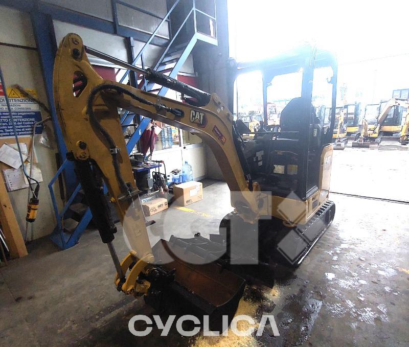 Eskavatorë me Zinxhirë  301.7 JH702145 - 1