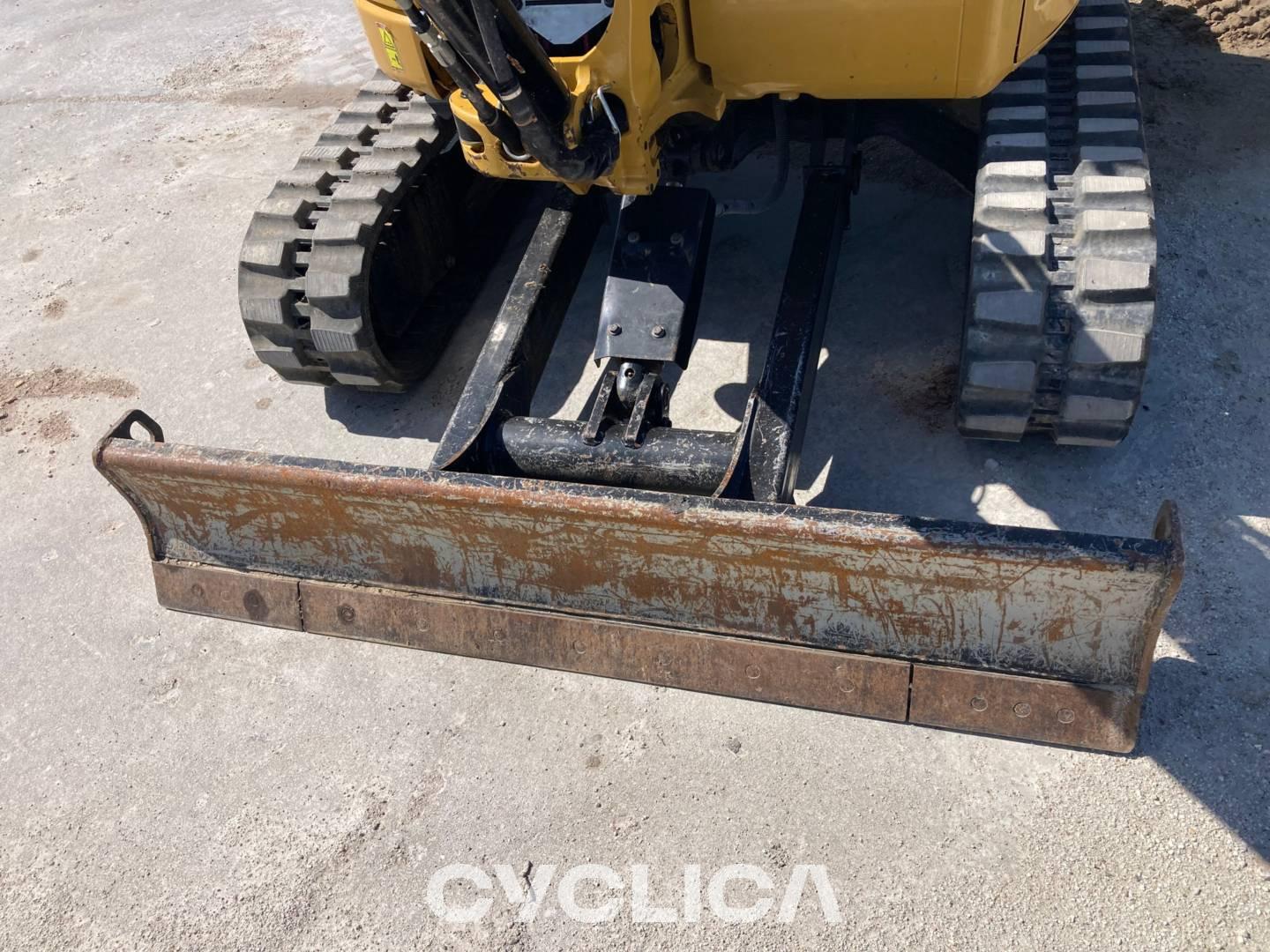 Eskavatorë me Zinxhirë  303.5E2CR JWY07760 - 21