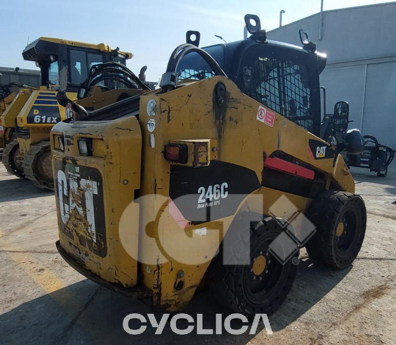 Chargeuses compactes  246C ZDC JAY05725 - 2