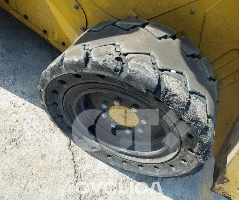 Chargeuses compactes  246C ZDC JAY05725 - 8