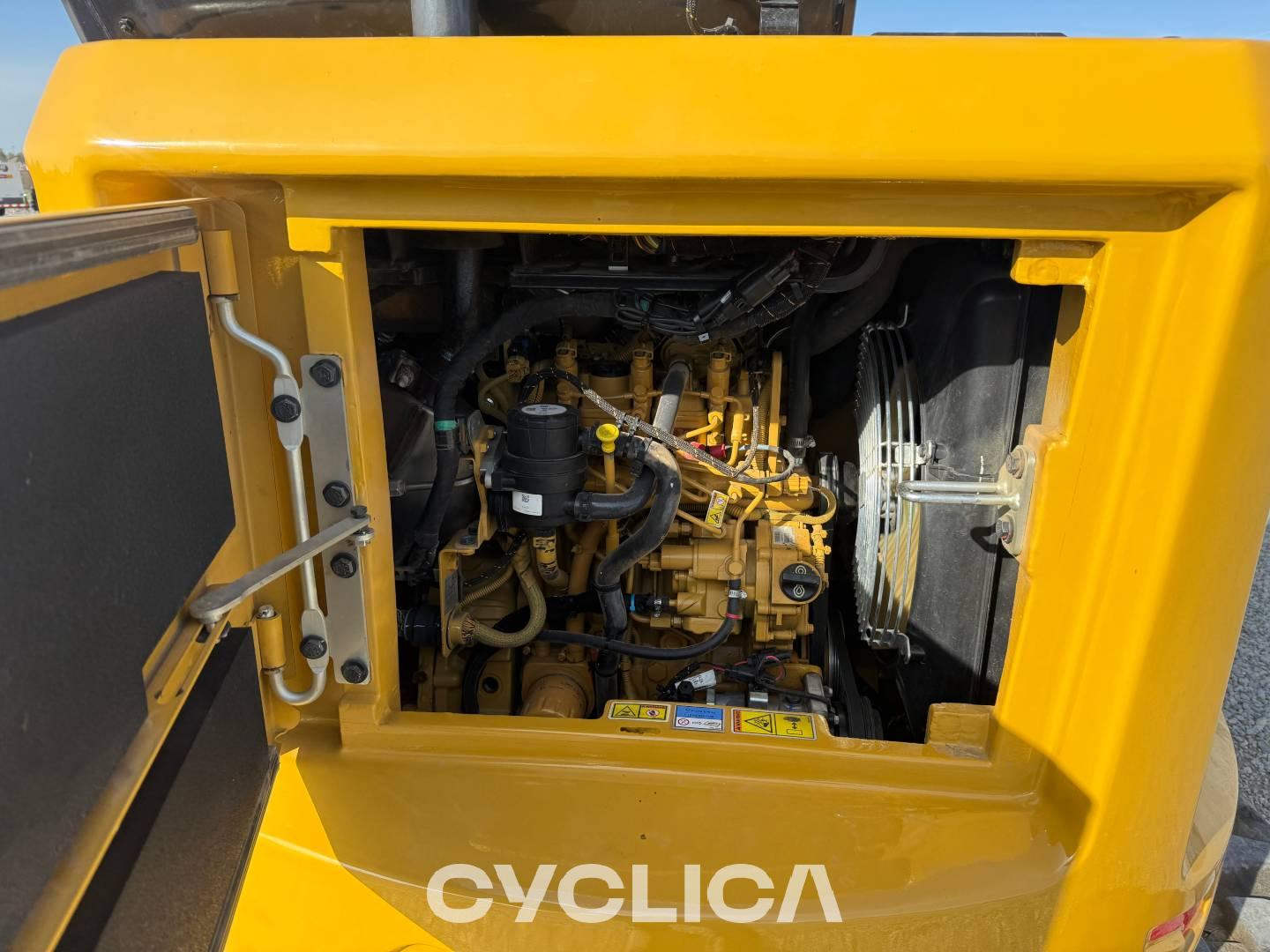 Eskavatorë me Zinxhirë  30507CR 5G503552 - 8
