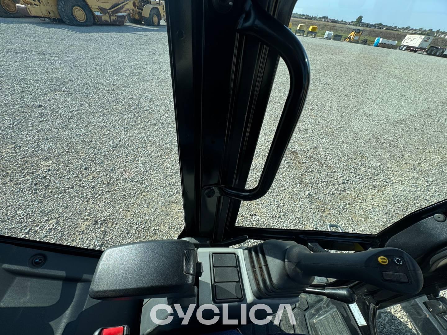 Eskavatorë me Zinxhirë  30507CR 5G503552 - 29