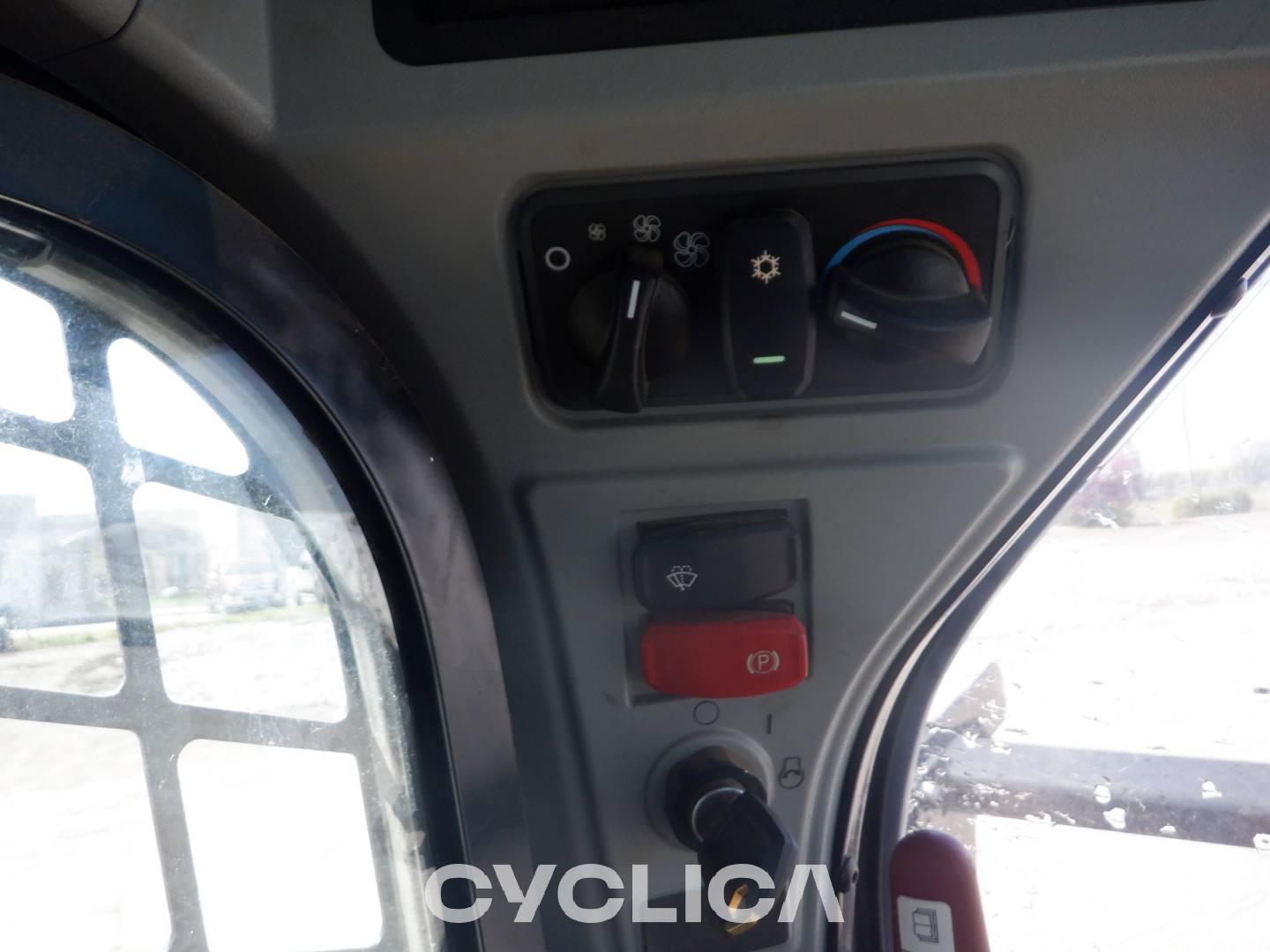 Mini utovarivači  299D3XE LB302178 - 12