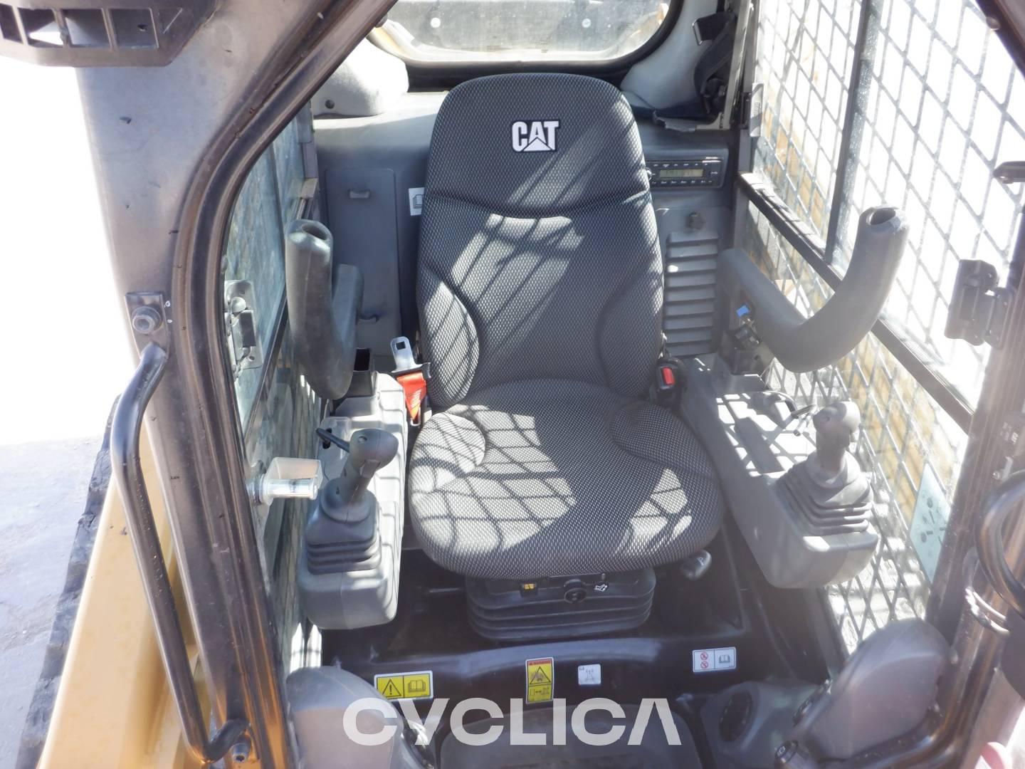 Mini utovarivači  299D3XE LB302178 - 16
