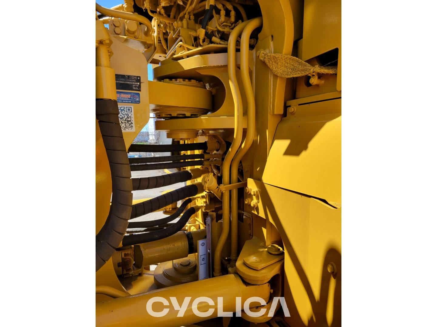 Wheel loaders  988KXE E8X00390-REBUILD - 2