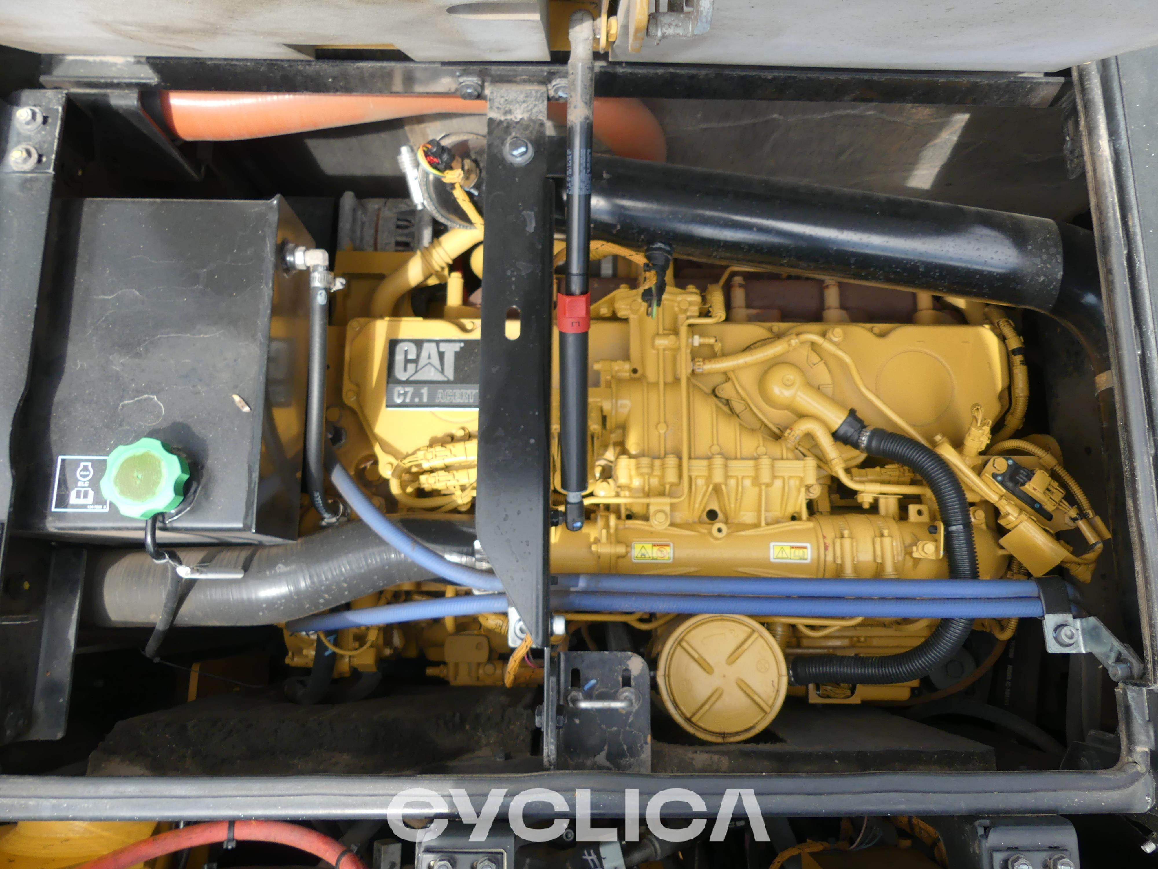 Wheel excavators  MH3024 FB700503 - 12