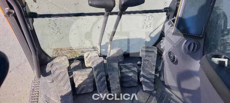 Ровокопачи-гасеничари  EC160E V00320319 - 16