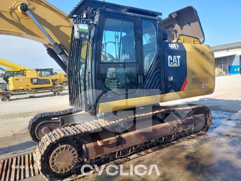 Bageri gusjeničari  323E TDW00166 - 1