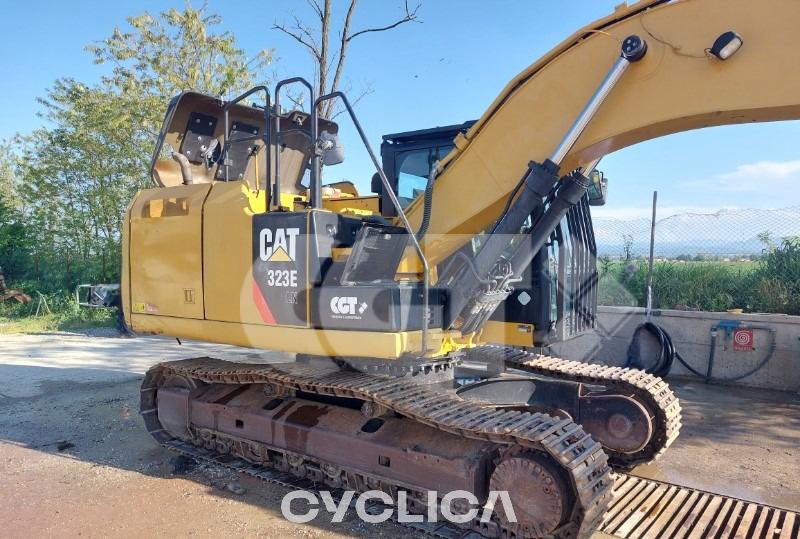 Bageri gusjeničari  323E TDW00166 - 2