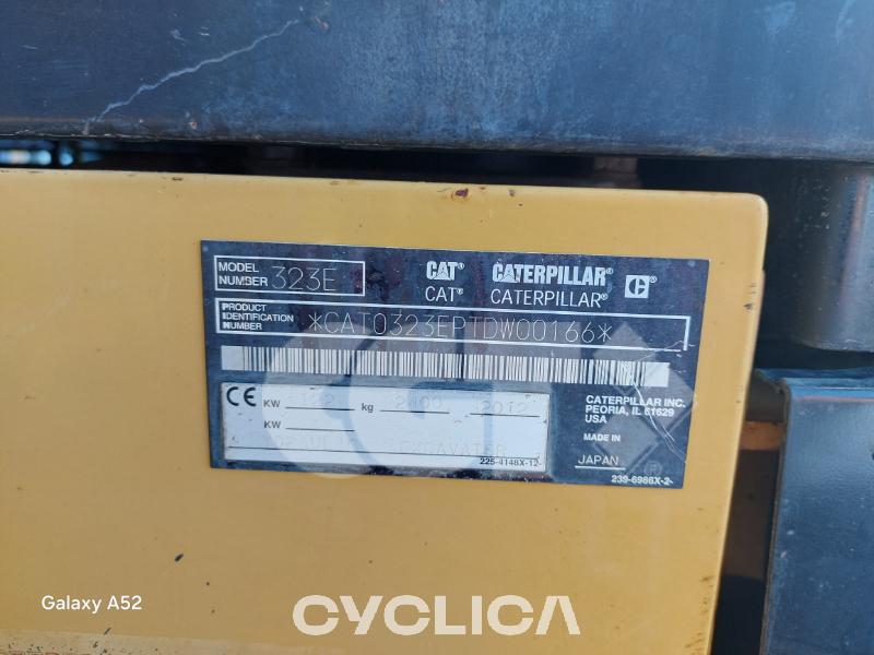 Bageri gusjeničari  323E TDW00166 - 8