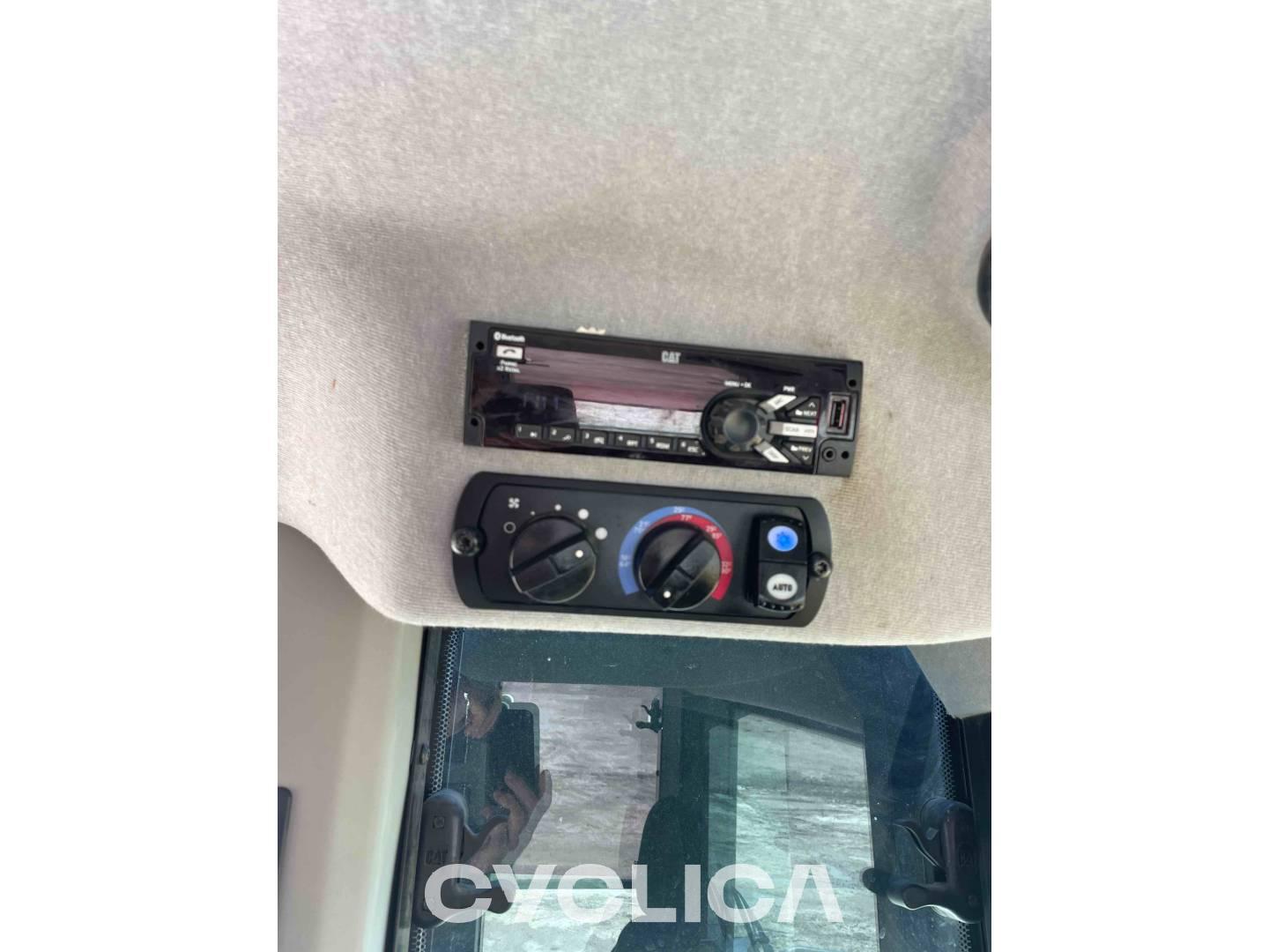 Traccia i caricatori  953K LJT00598 - 28