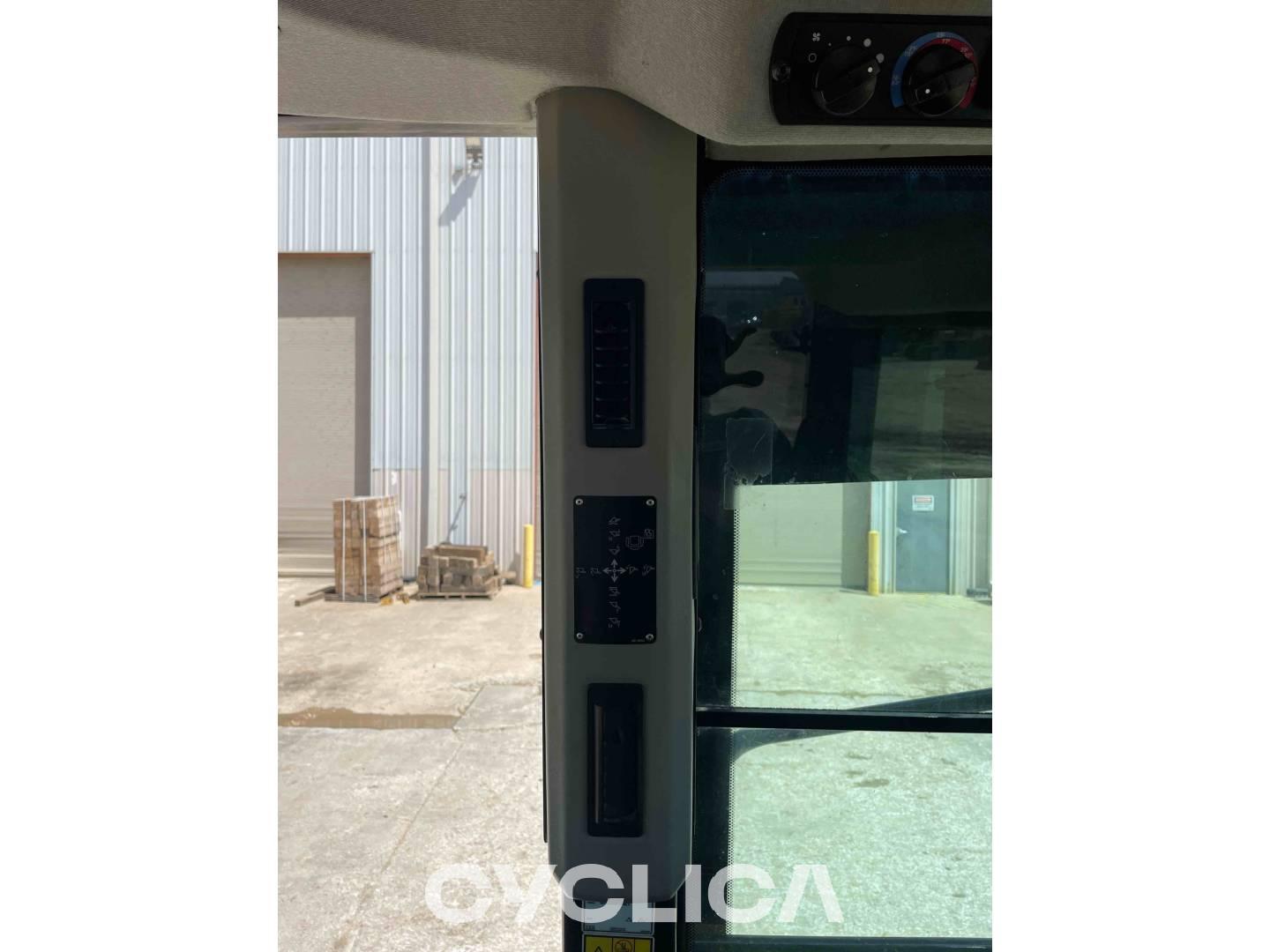 Traccia i caricatori  953K LJT00598 - 32