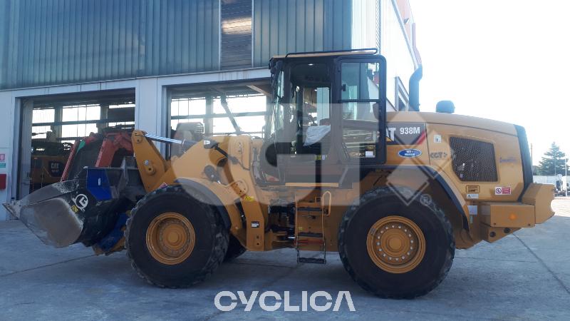 Натоварувачи на тркала  938M J3R07747 - 1