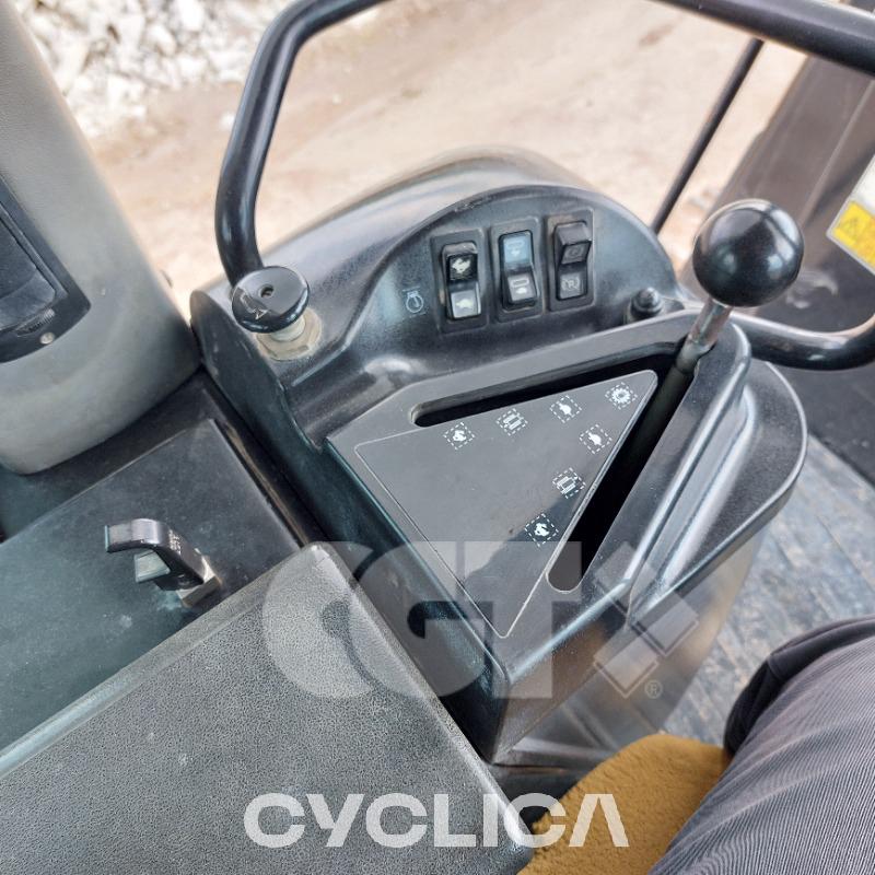 Track loaders  973C LDX00### - 18