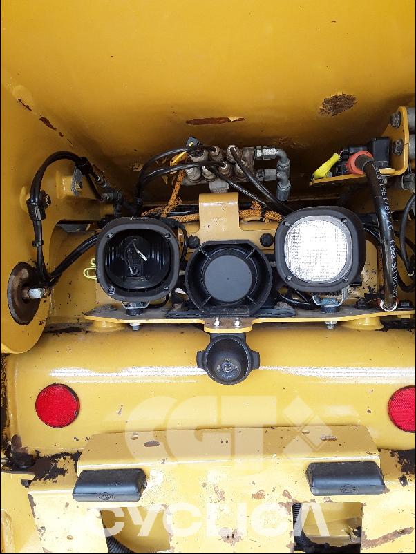 Dumper e autoarticolati  730 3T301245 - 11