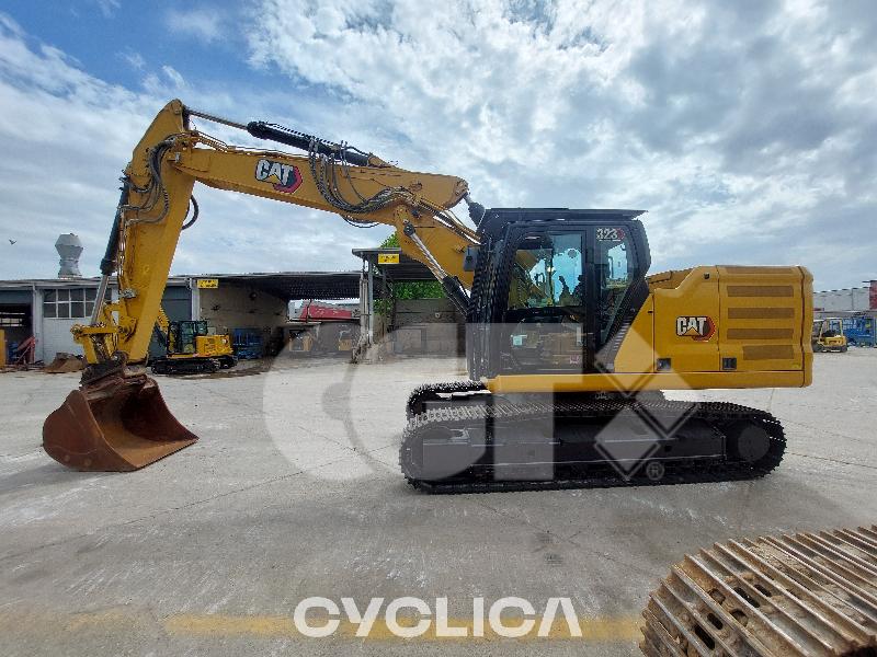 Bageri guseničari  323LN KPE10012 - 2
