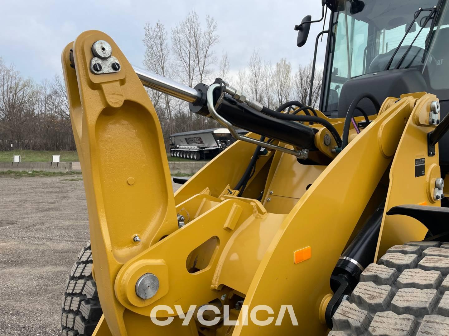 Utovarivači na kotačima  920 SL400968 - 11