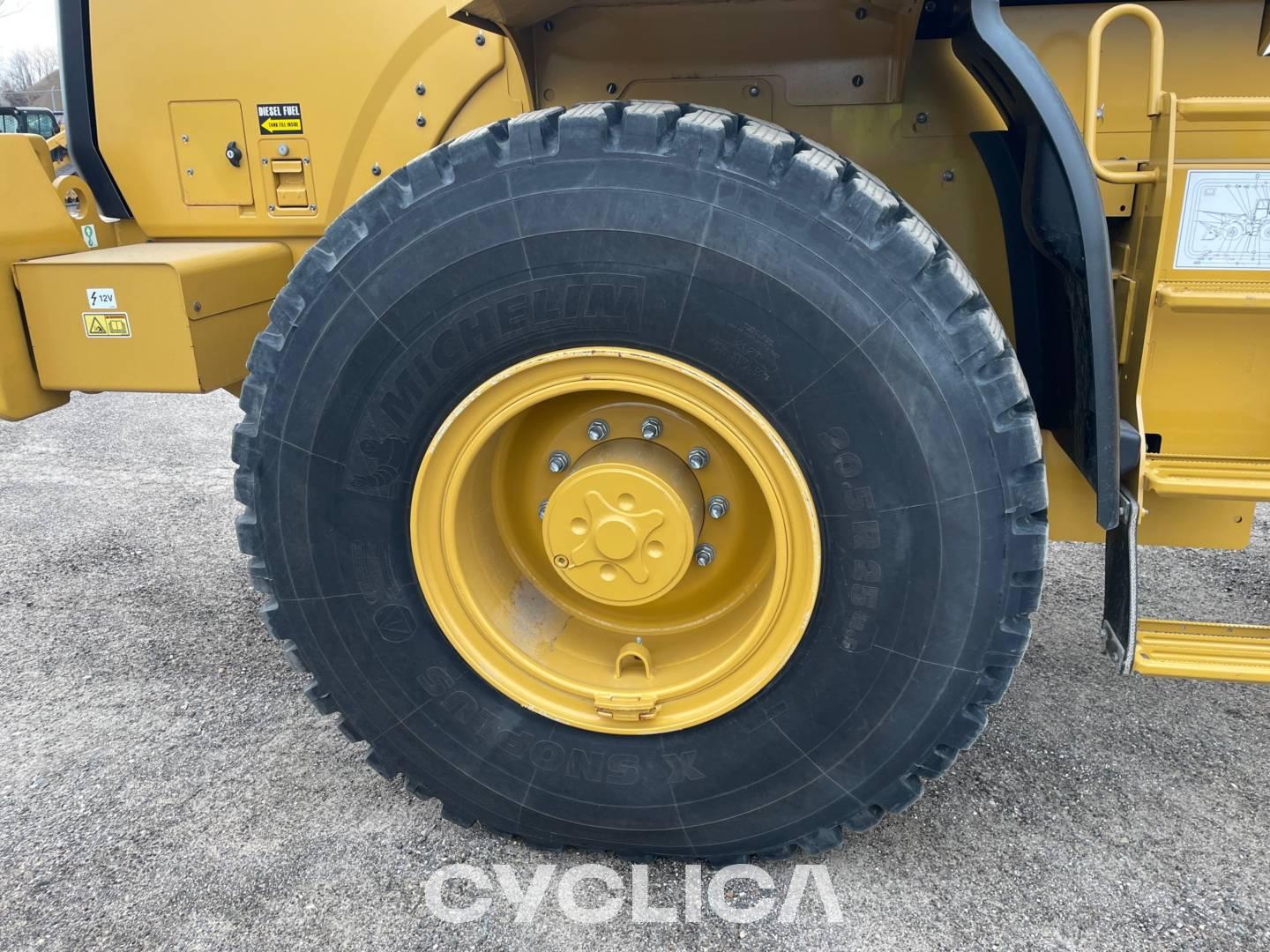 Utovarivači na kotačima  920 SL400968 - 26