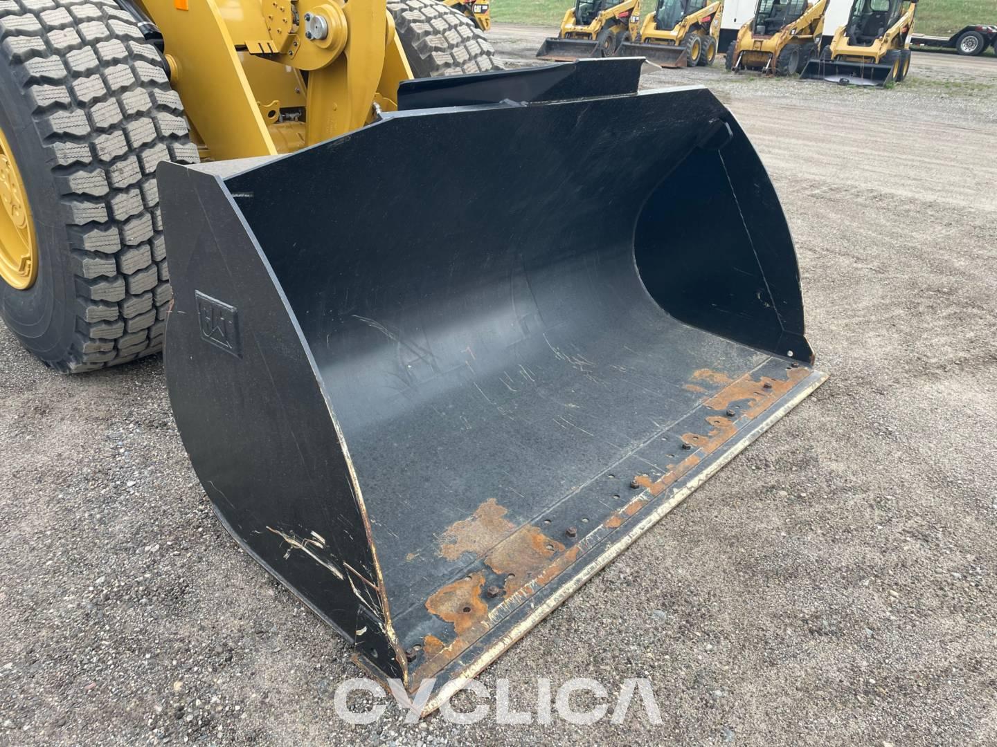 Utovarivači na kotačima  920 SL400968 - 30