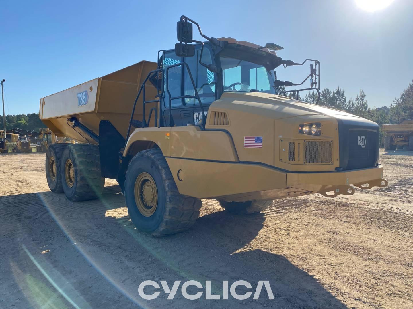 Дампери и зглобни камиони  73504 3T500311 - 3