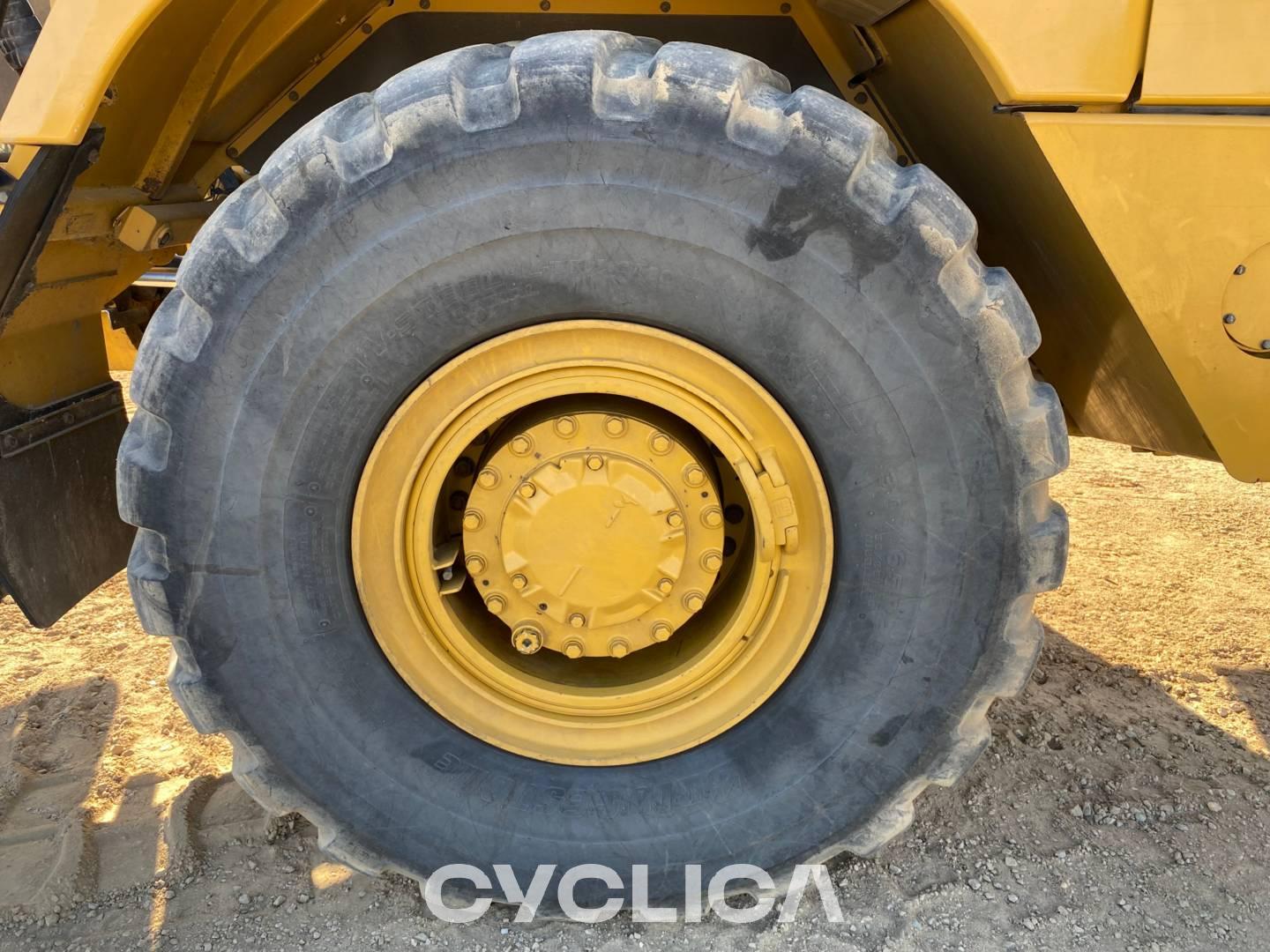 Дампери и зглобни камиони  73504 3T500311 - 12