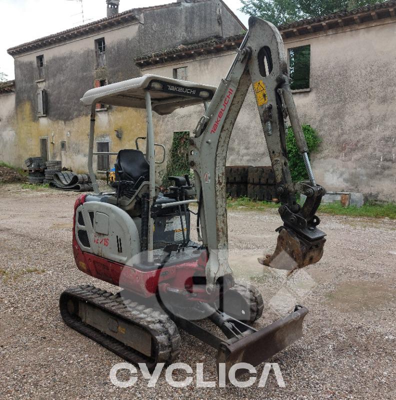 Escavadora de rastos  TB216 216002046 - 1