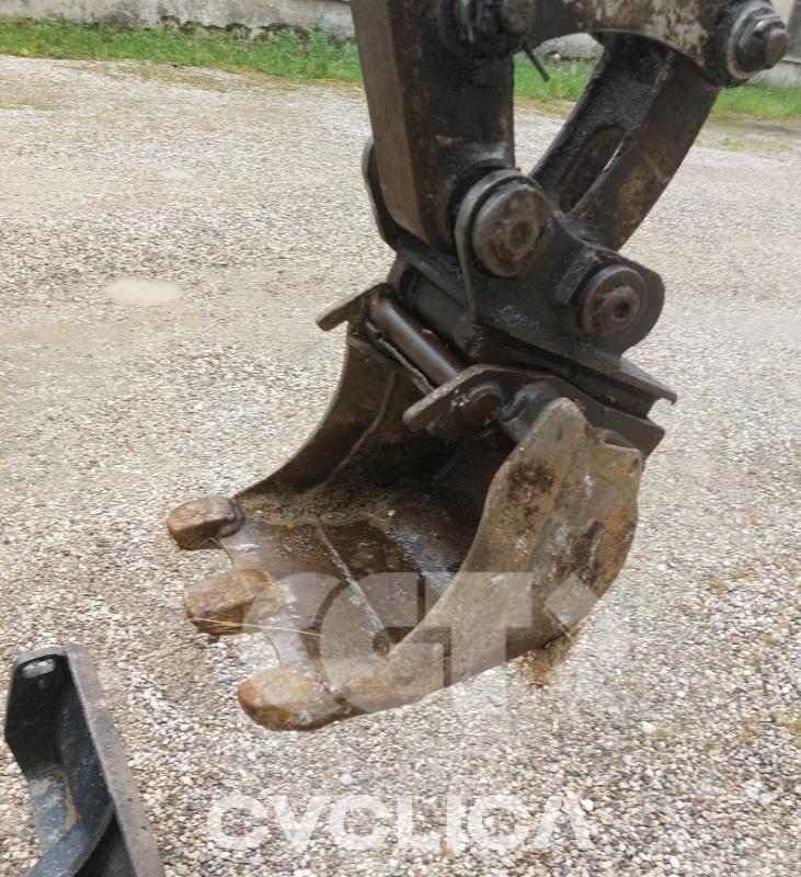 Escavadora de rastos  TB216 216002046 - 9