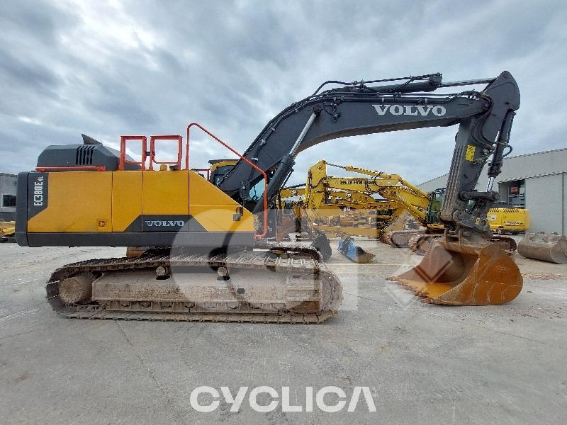 Eskavatorë me Zinxhirë  EC380E 00311148 - 1