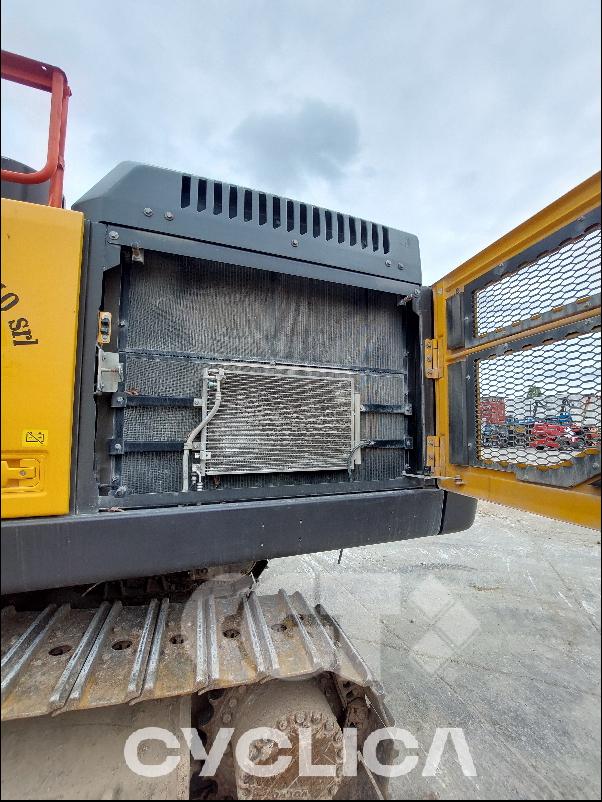Eskavatorë me Zinxhirë  EC380E 00311148 - 7
