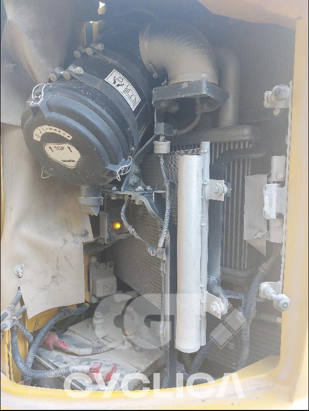 Eskavatorë me Zinxhirë  PC138 F60005 - 10