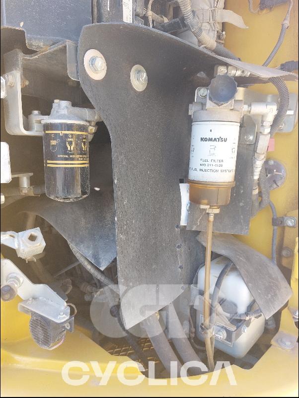 Eskavatorë me Zinxhirë  PC138 F60005 - 11