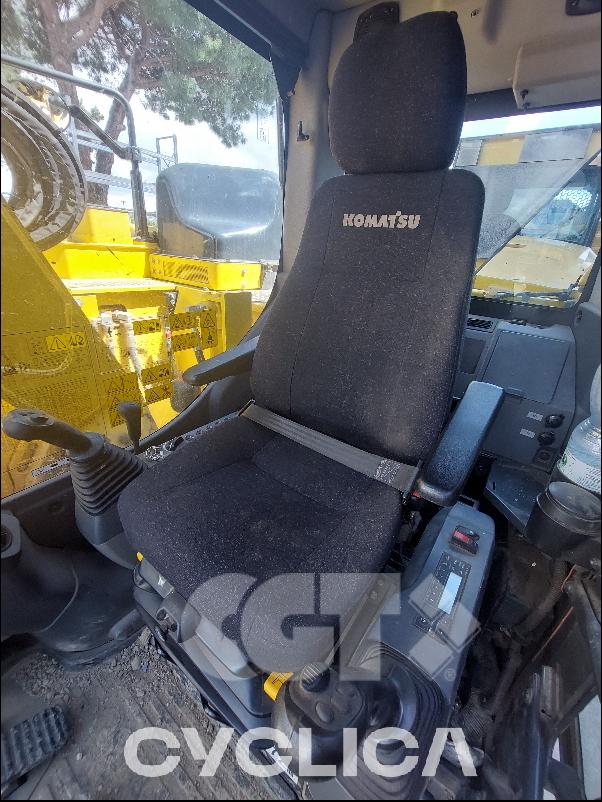 Eskavatorë me Zinxhirë  PC138 F60005 - 15