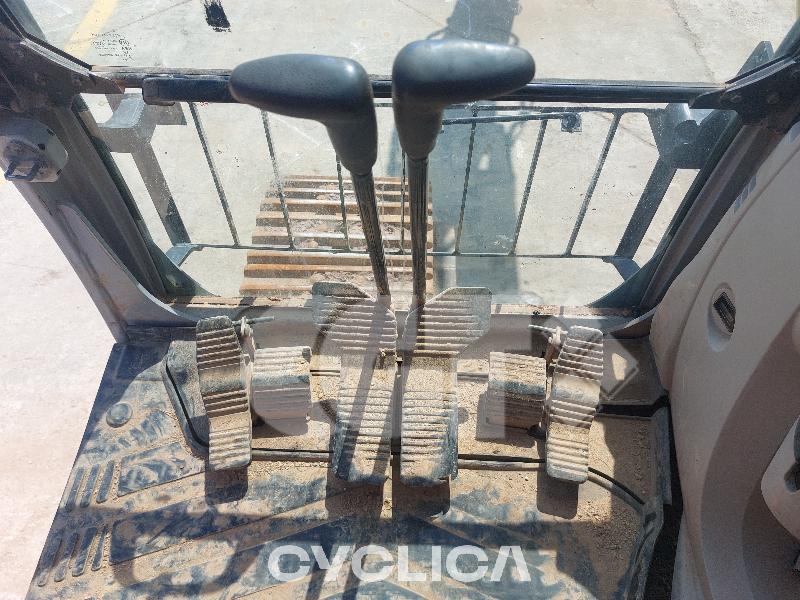 Escavatori cingolati  NHE385 BLA10069 - 22