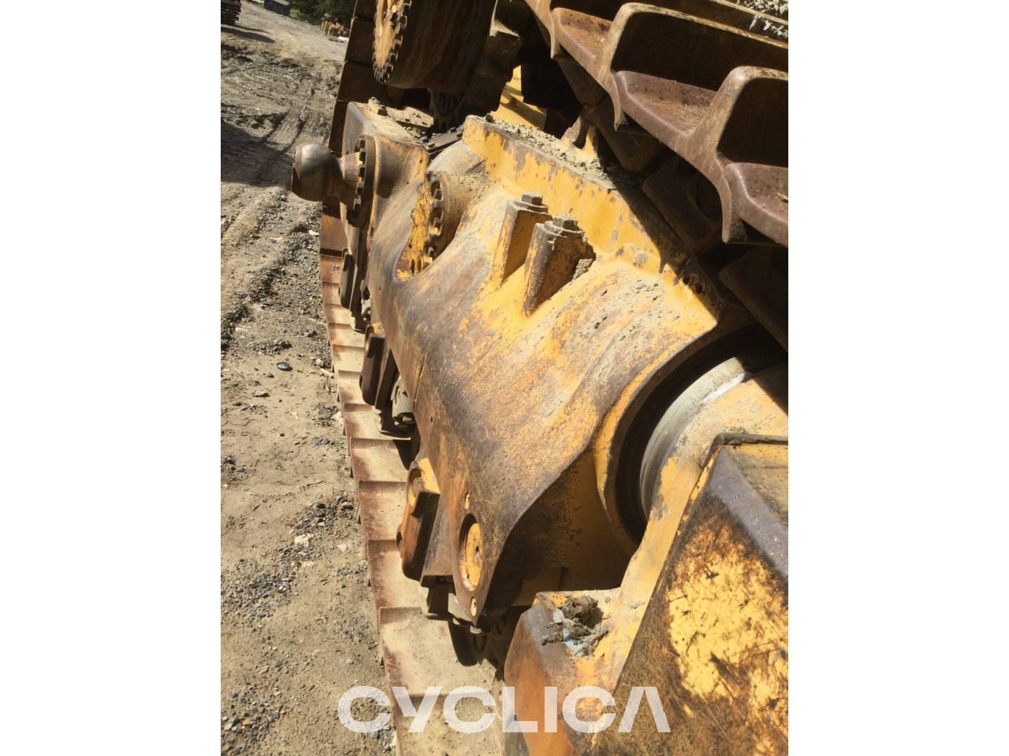 Bulldozer e trattori cingolati  D10T RJG02340 - 12