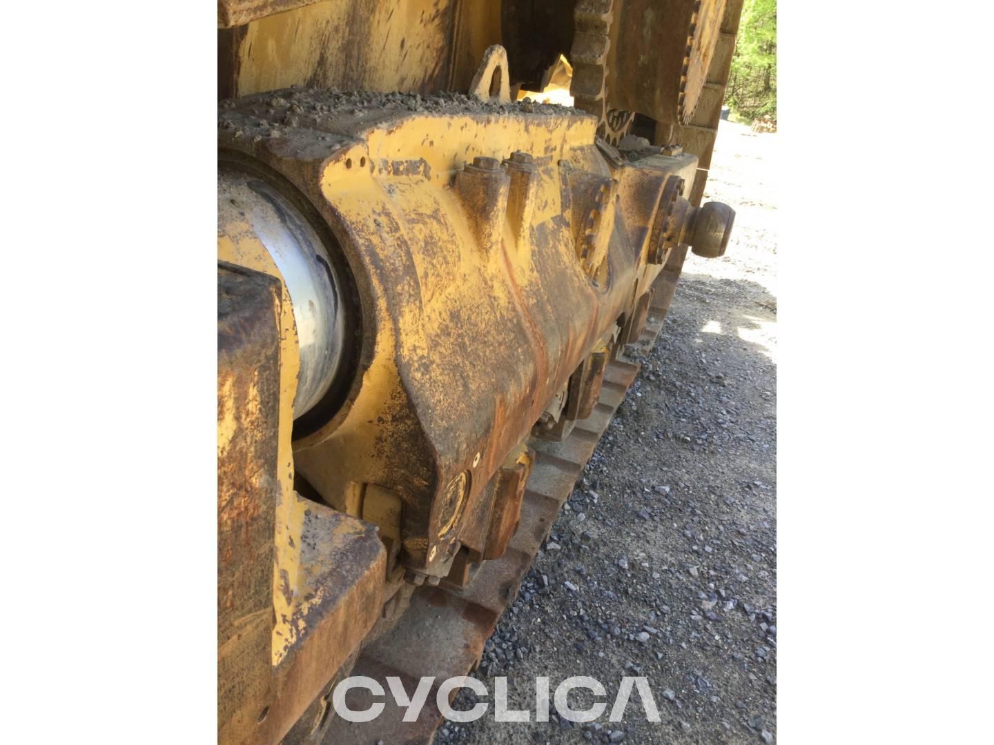 Bulldozer e trattori cingolati  D10T RJG02340 - 13