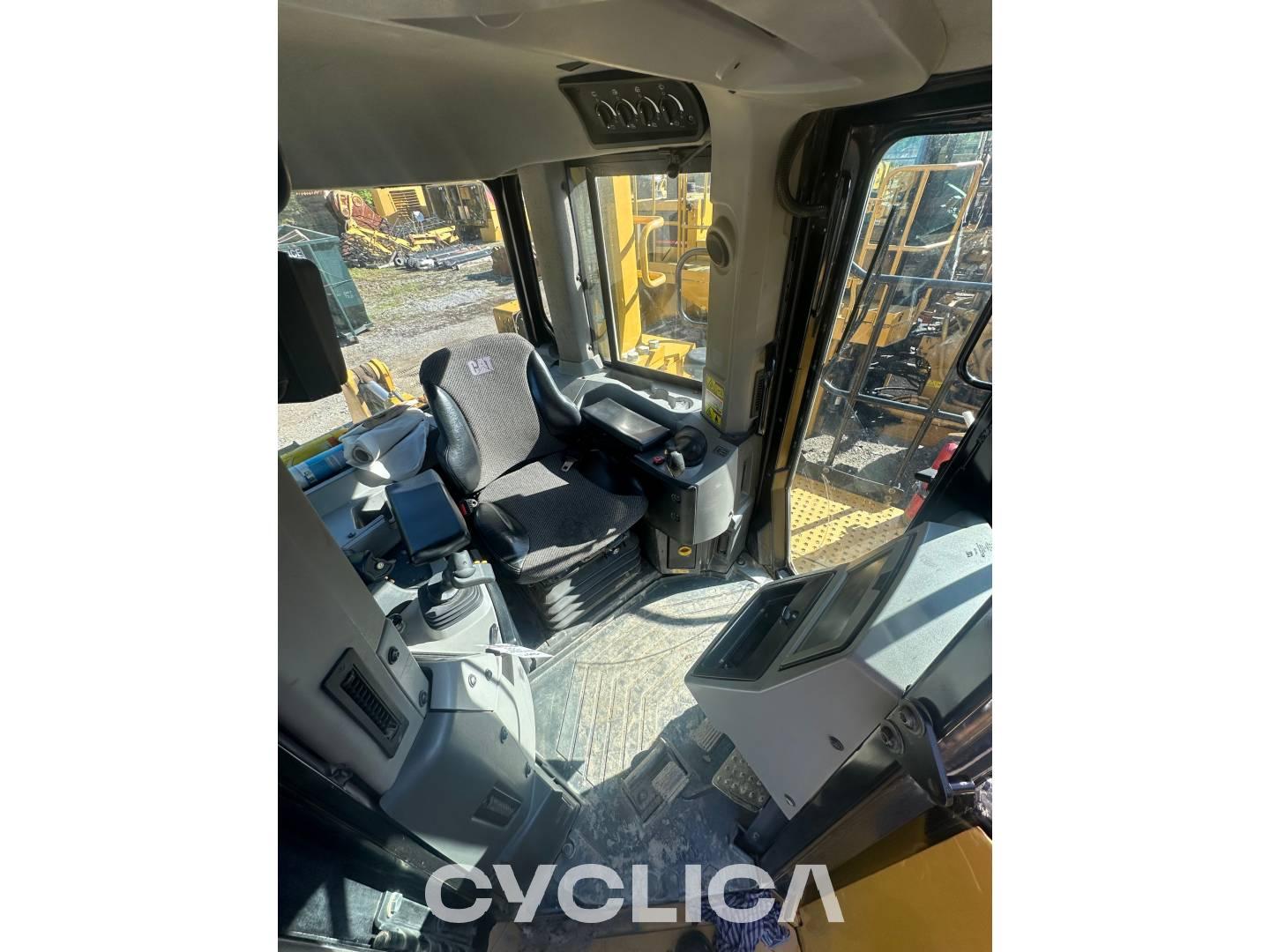 Bulldozer e trattori cingolati  D9T REX00494 - 9