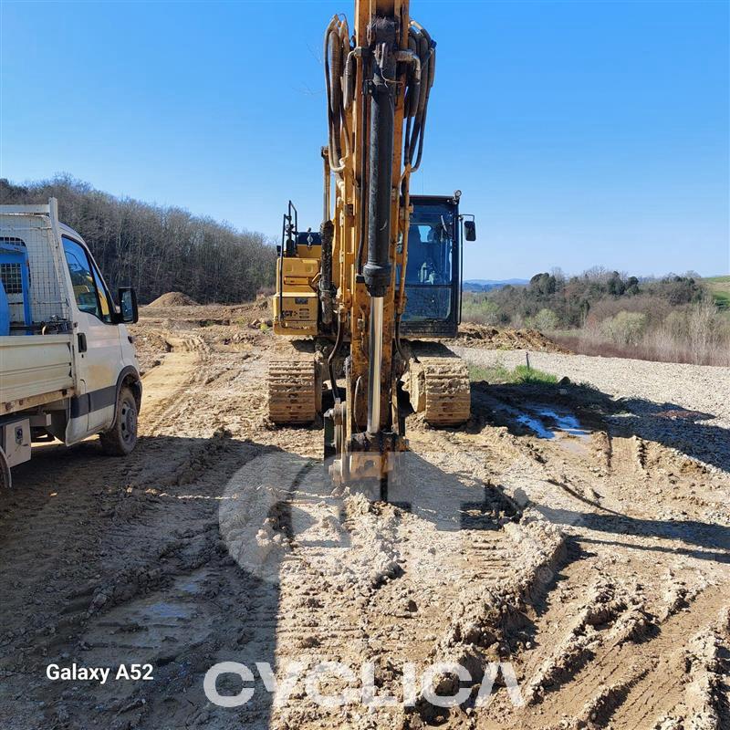 Excavadoras de cadenas  323F SA FA210### - 2