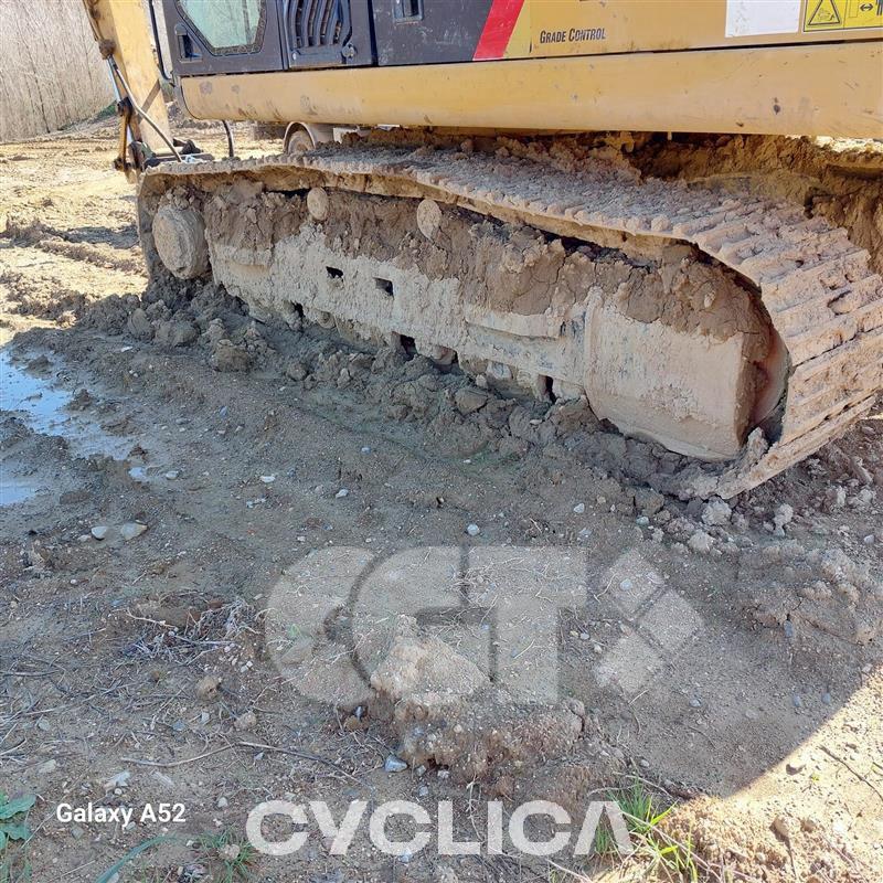 Excavadoras de cadenas  323F SA FA210### - 6