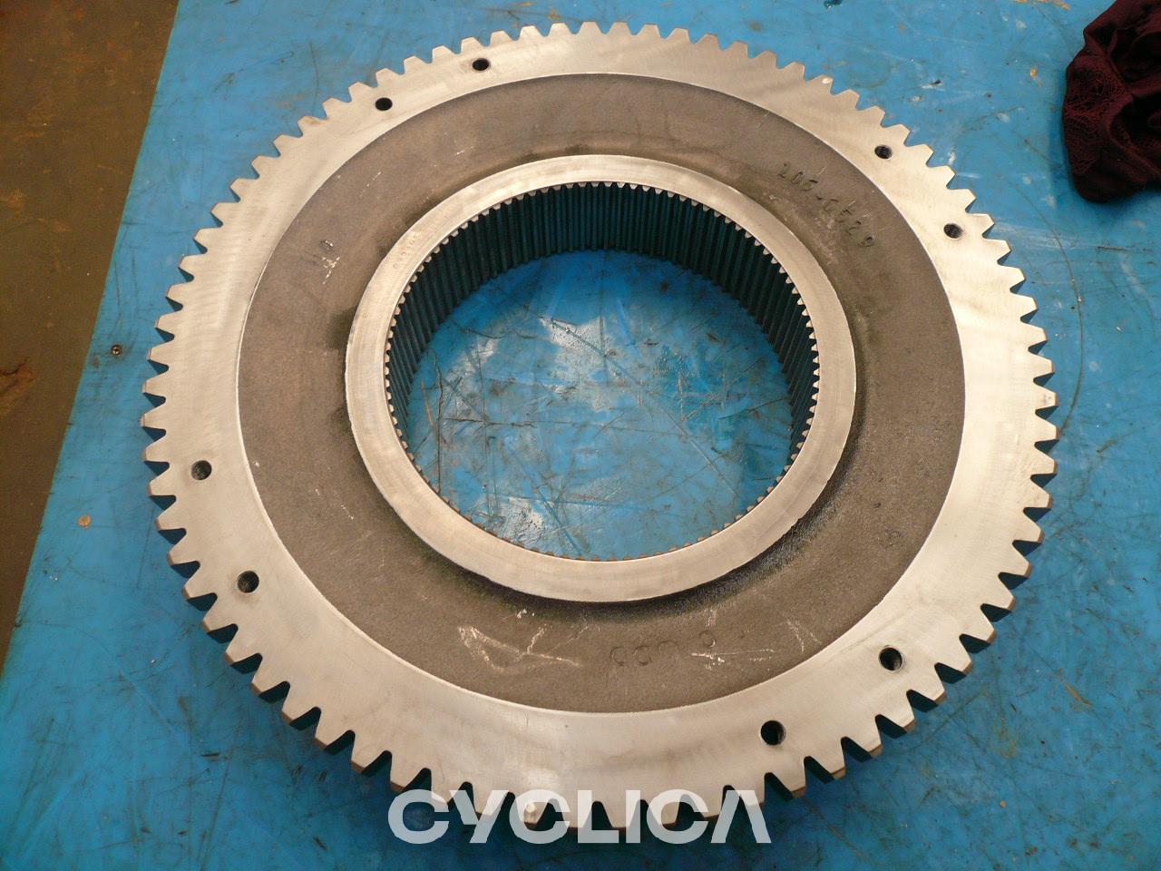 Power train  775B 1066529 - 2