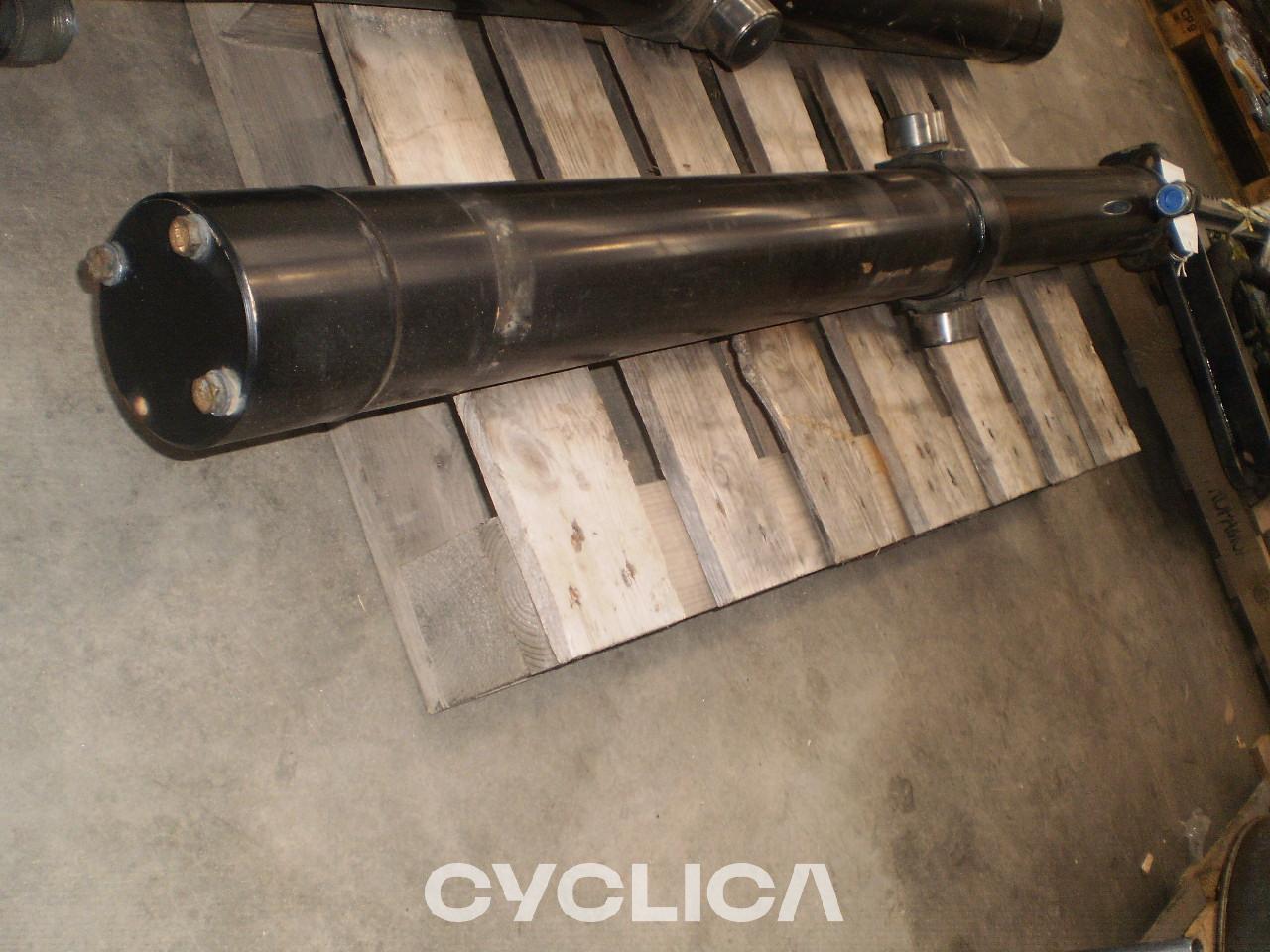 Hydraulic  D6T 3496046 - 1