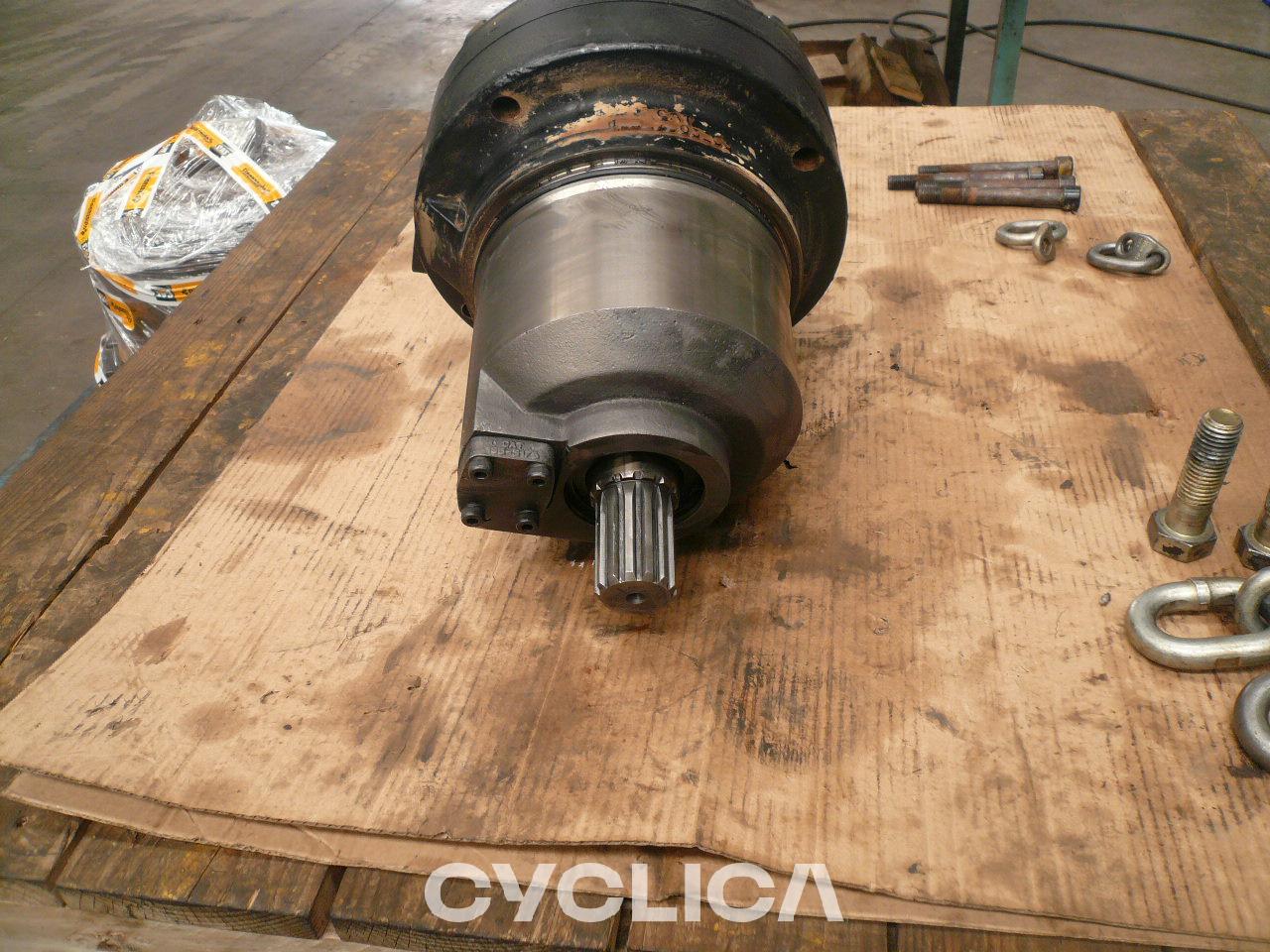 Hydraulic  330CLME 1905970 - 1
