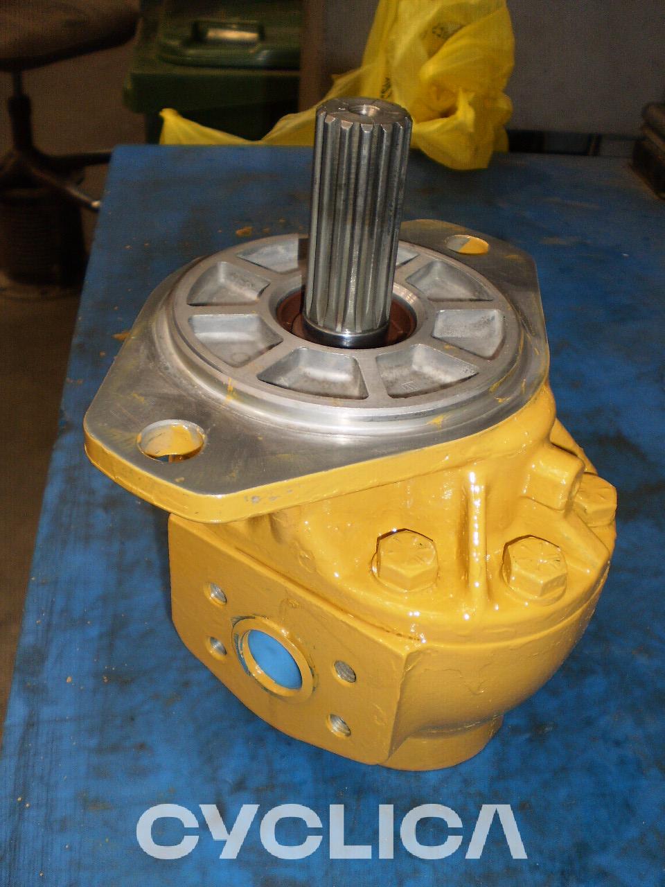 Hydraulic  769C 9J1297 - 2
