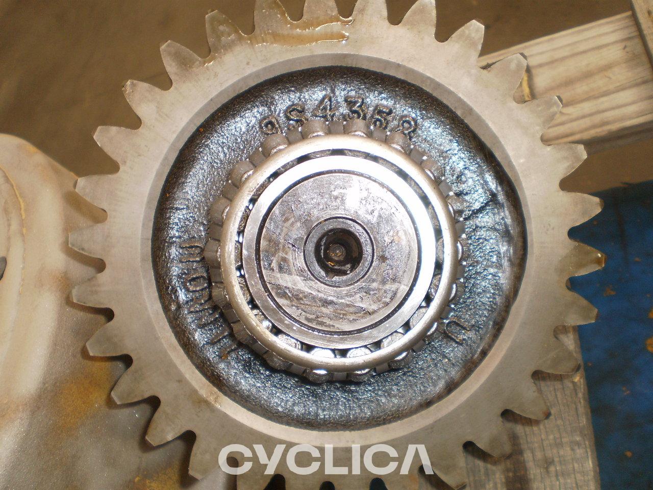 Grupe fuqie  PIEZAS US 9S4358 - 2