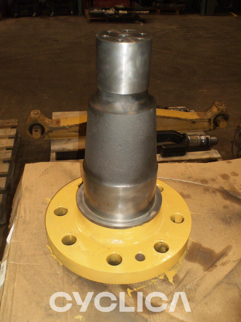 Running Parts  D6T 3324788 - 1