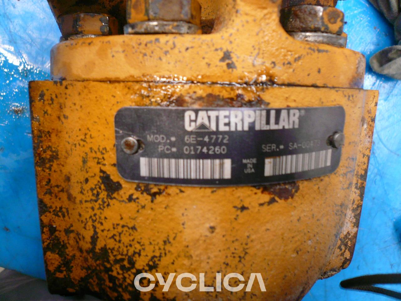 Hydraulic  775B 6E4772 - 2