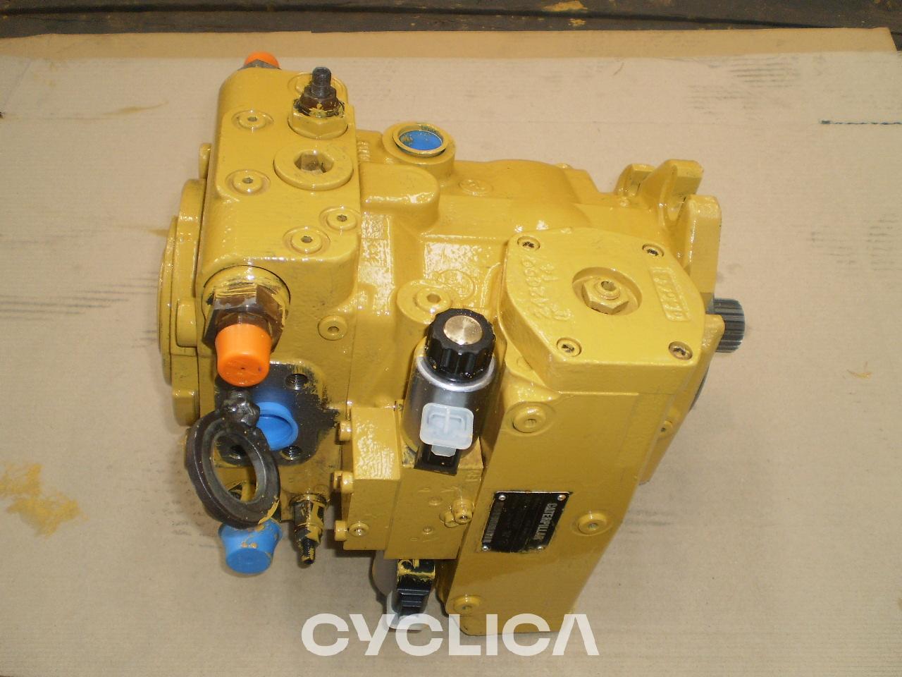 Hydraulic  D6T 4244483 - 1