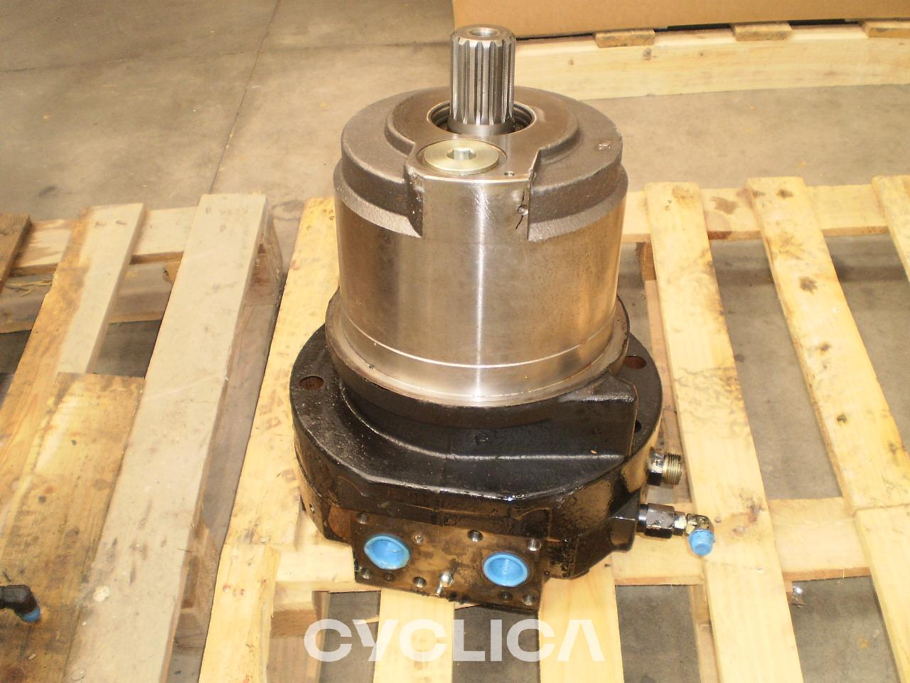 Hydraulic  345B II 1707572 - 1