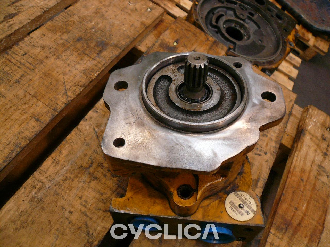 Hydraulic  735 1916117 - 1