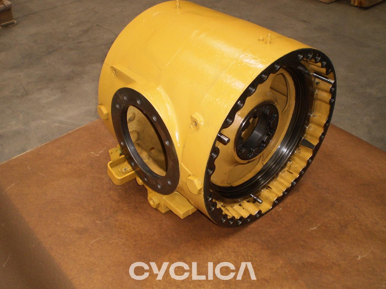 Power train  950H 1929121 - 2